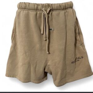 Fear of God Essentials Classic Fleece Sweatshorts Tan Size S